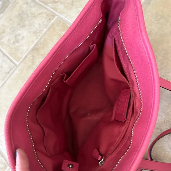 Coach tote with matching wallet, rose and beige, EUC - Picture 4 of 6